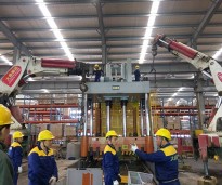 油壓機、合模機